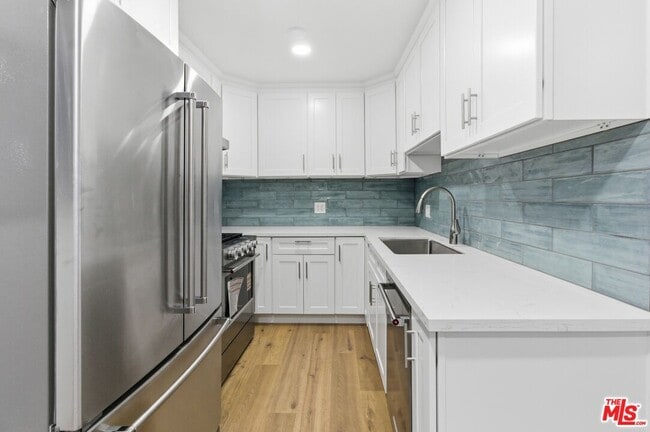 Photo - 614 6th Ave Unit 2