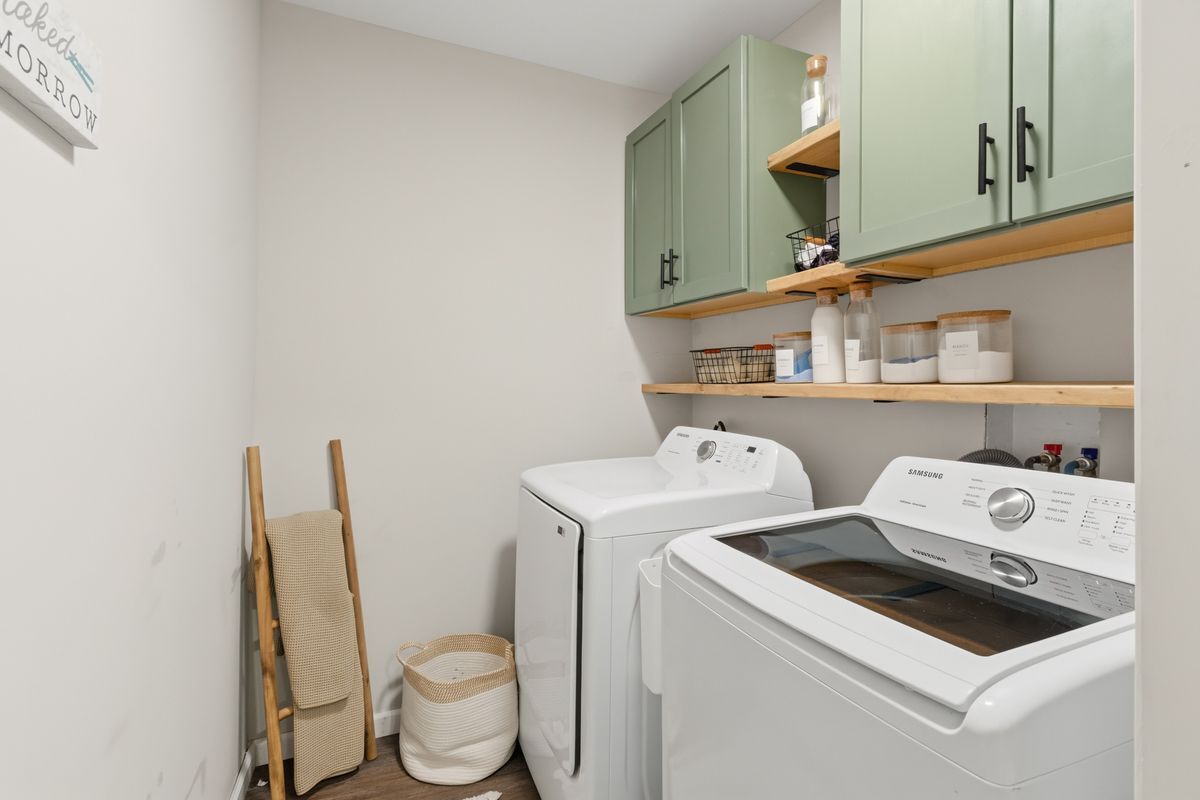 Photo - 80 Brickett St