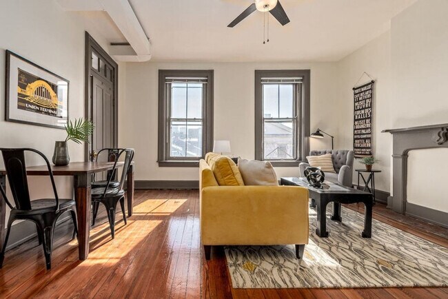 Photo - 126 E 13th St Unidad ID1056070P