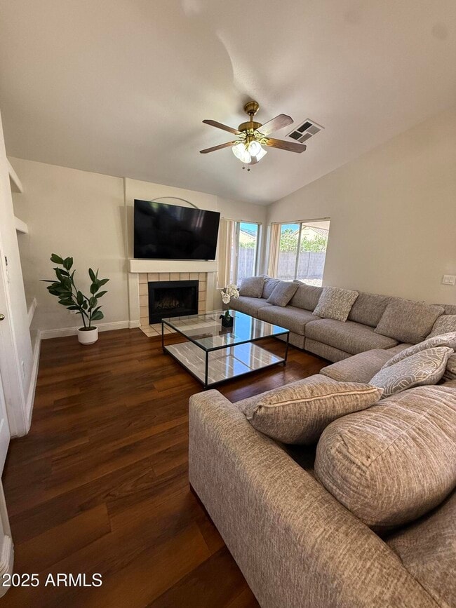 Photo - 8868 W Greer Ave