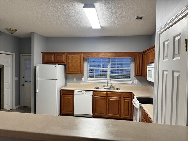 Photo - 2468 Brianna Dr