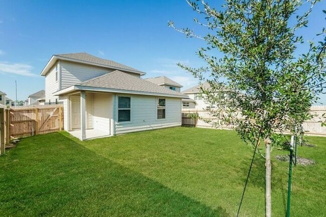 Photo - 2335 Applewhite Mdw