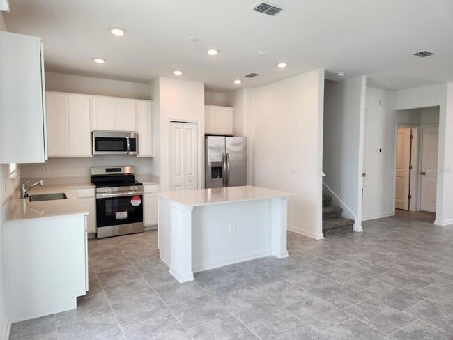 Photo - 3258 Laurent Lp