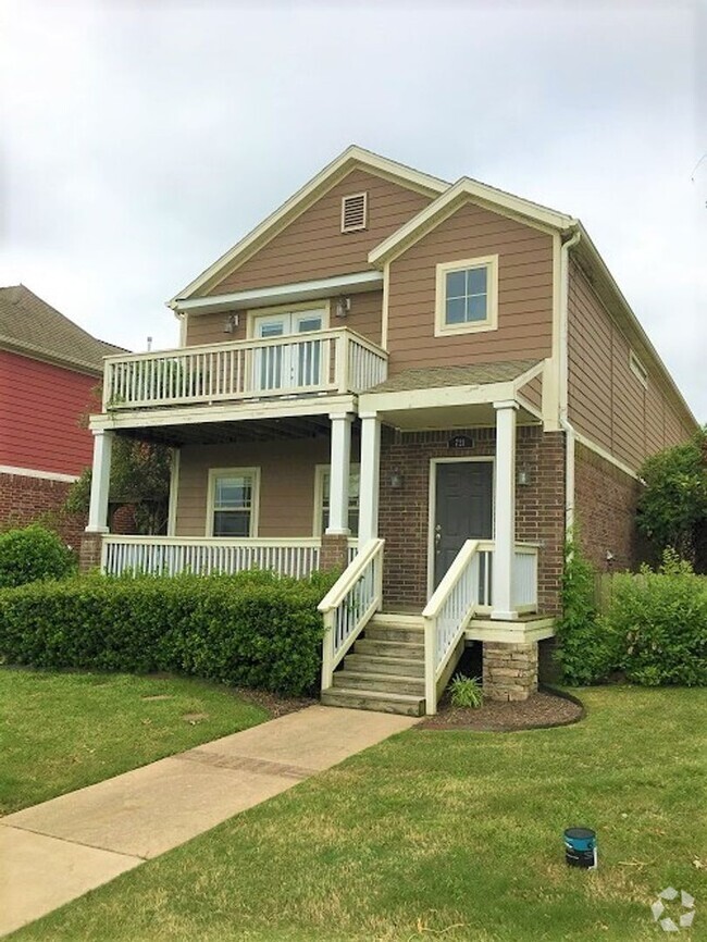 Building Photo - BEAUTIFUL HOME IN GREAT LOCATION!