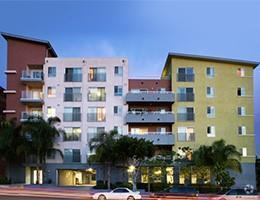 Building Photo - 950 S Harvard Blvd Rental