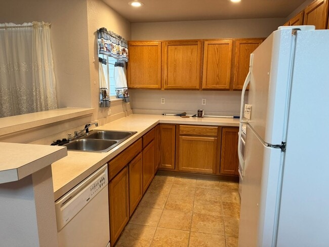 Photo - 326 Appletree Ct