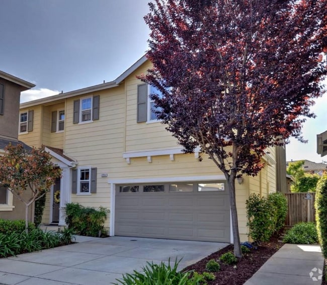 Building Photo - 774 Tennyson Dr Rental