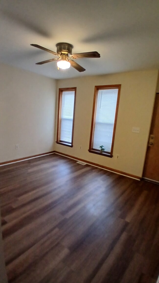 Photo - 2210 Sidney Ave