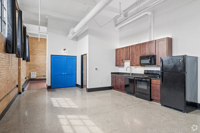 1BR, 1BA - 870SF - Living Room