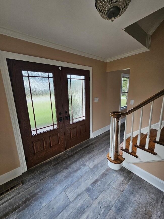 Photo - 217 Windsor Rd