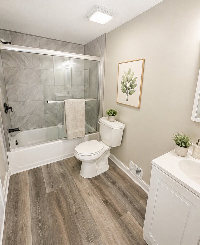 Photo - 1411 W North Ave