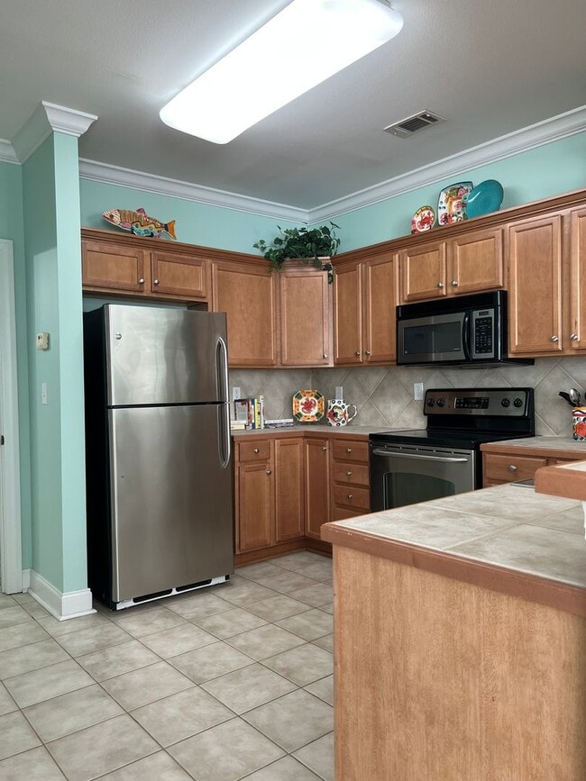 Photo - 1703 Highpointe