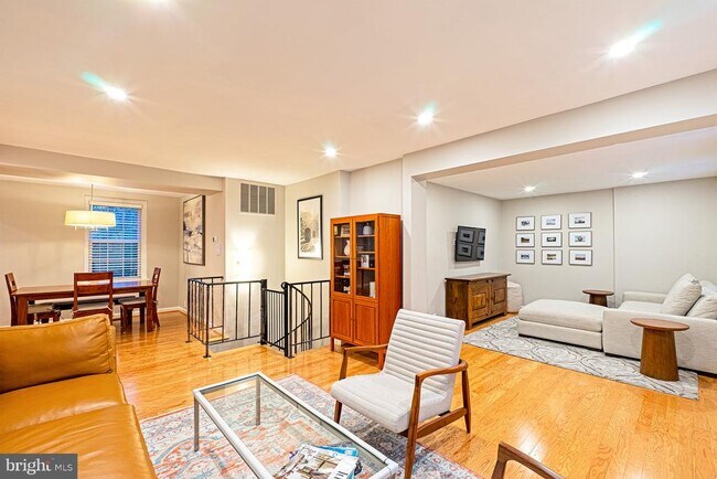 Photo - 3400 39th St NW Unit A715