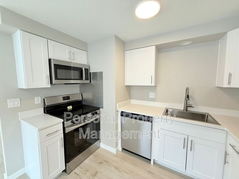 Photo - 4420 Gibbons St