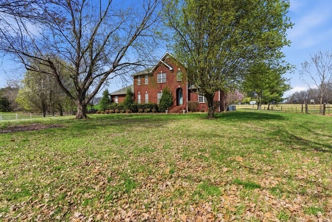 Photo - 1.25 ACRES IN THE GLADE! - 4 Bed, 3.5 Bath, 3250 sqft Home in Mt. Juliet (Gladeville)