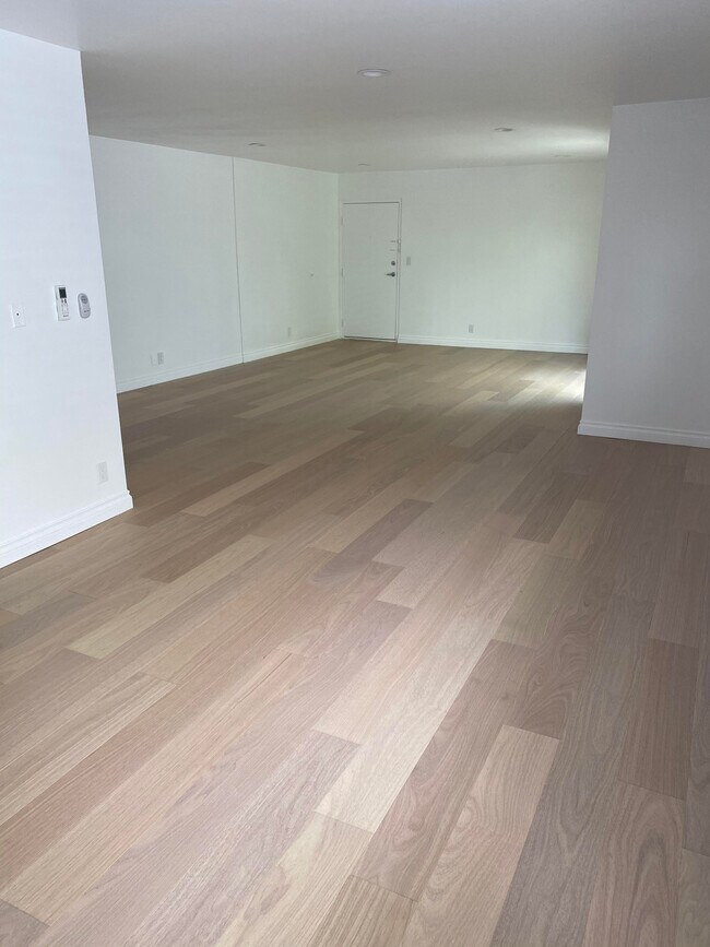 Photo - 1343 19th St Unit 4