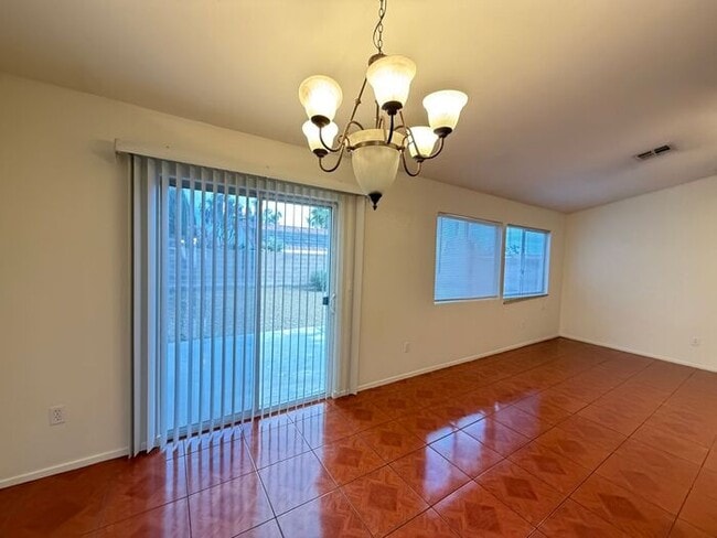 Photo - Carry Over Showing: This property has been shown before and will be rented to the first most qual...