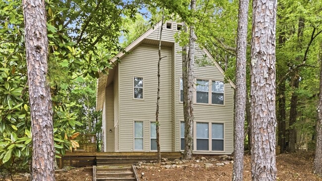 Building Photo - 379 Butternut Dr