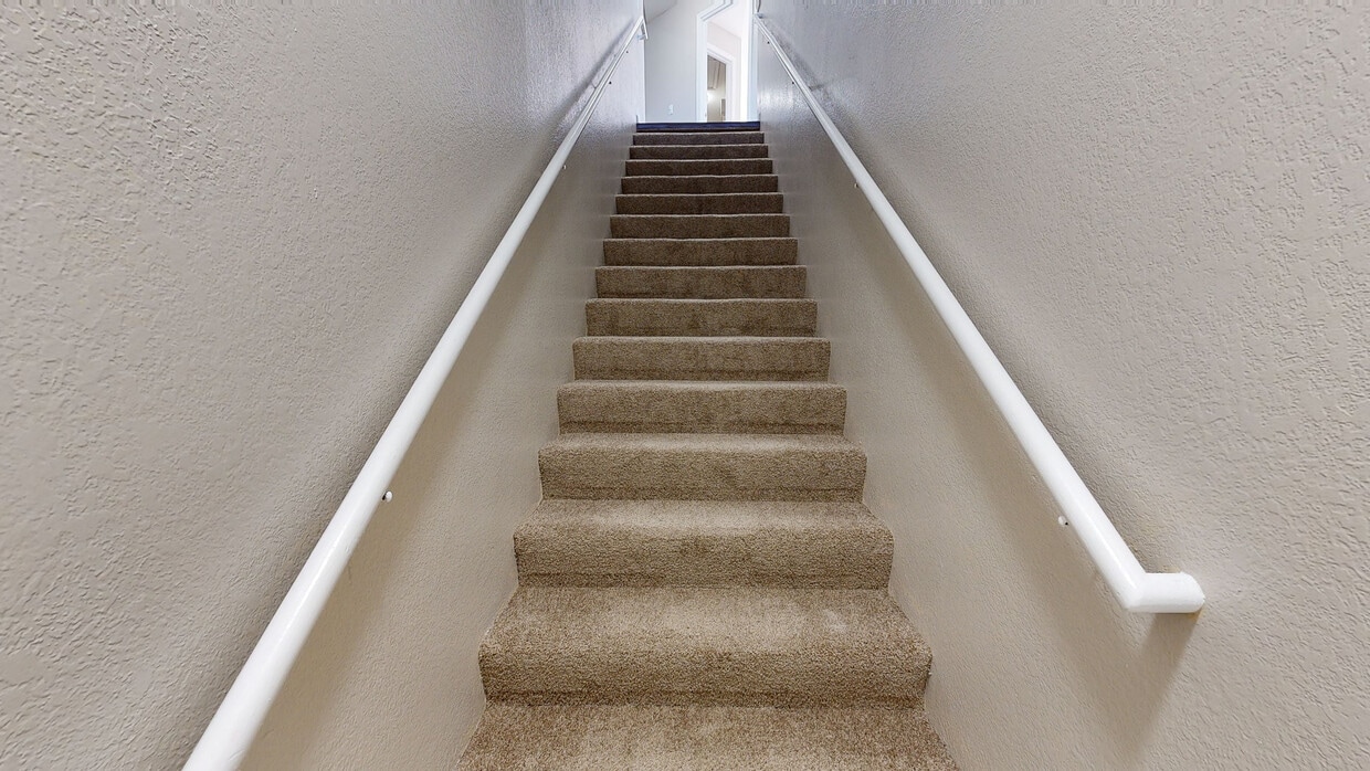 Photo - Heritage Estates – Center Square Apartments