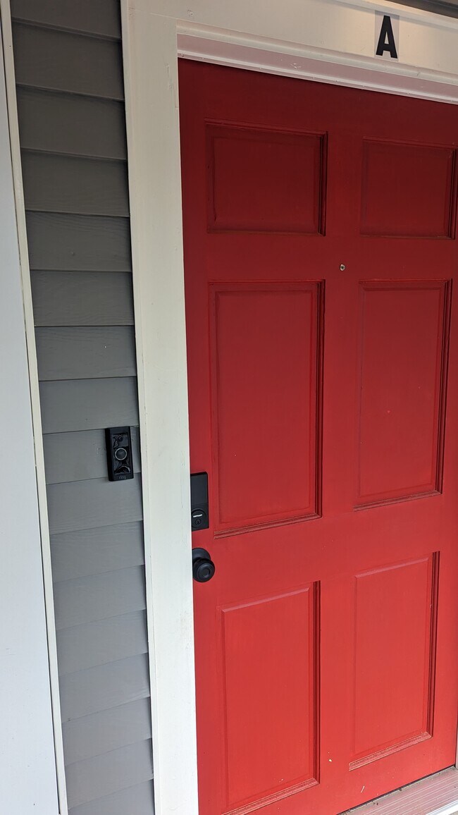 Photo - 715 N Spring St Unidad A