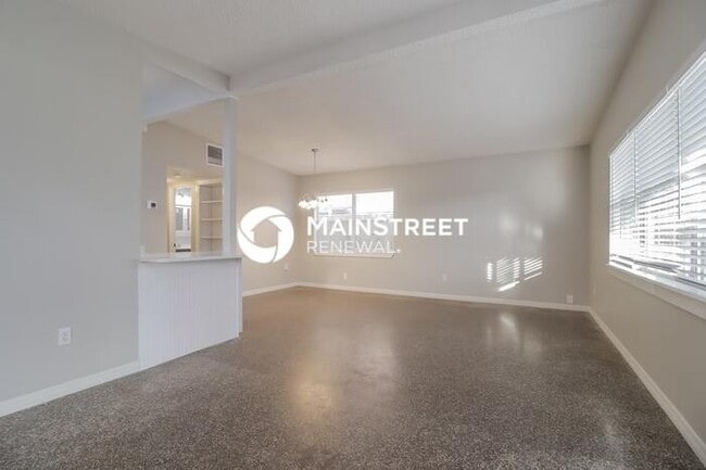 3 Bedroom Pet-Friendly Home in Orlando, FL... - 3 Bedroom Pet-Friendly Home in Orlando, FL...
