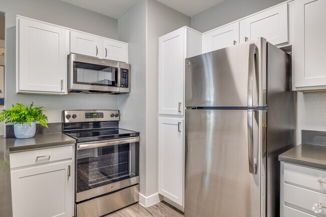 Interior Photo - Allegro Apartments