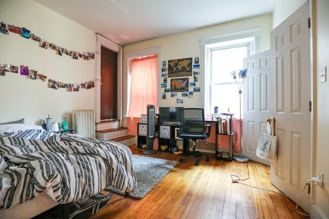 Photo - 322 St Paul St Unidad 2