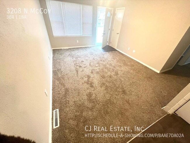 Photo - 3208 N McCoy-