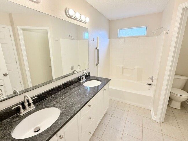 Photo - 4530 Chantilly Way
