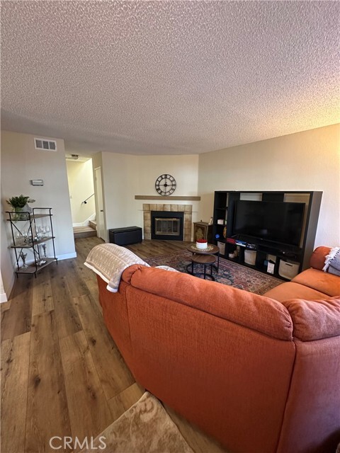 Photo - 6926 Laguna Pl Unidad D