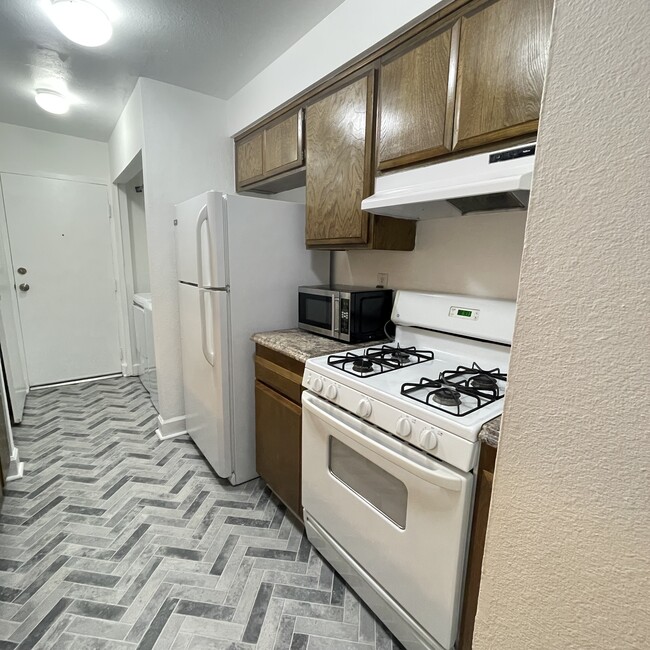 kitchen - 28817 Conejo View Dr Condo Unit 28817 Conejo View Dr