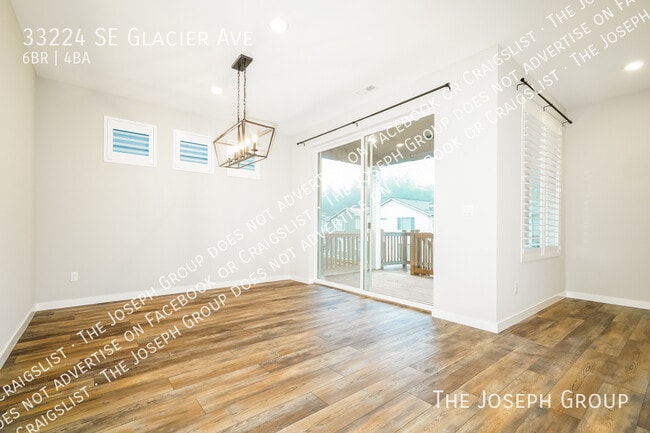 Photo - 33224 Glacier Ave SE