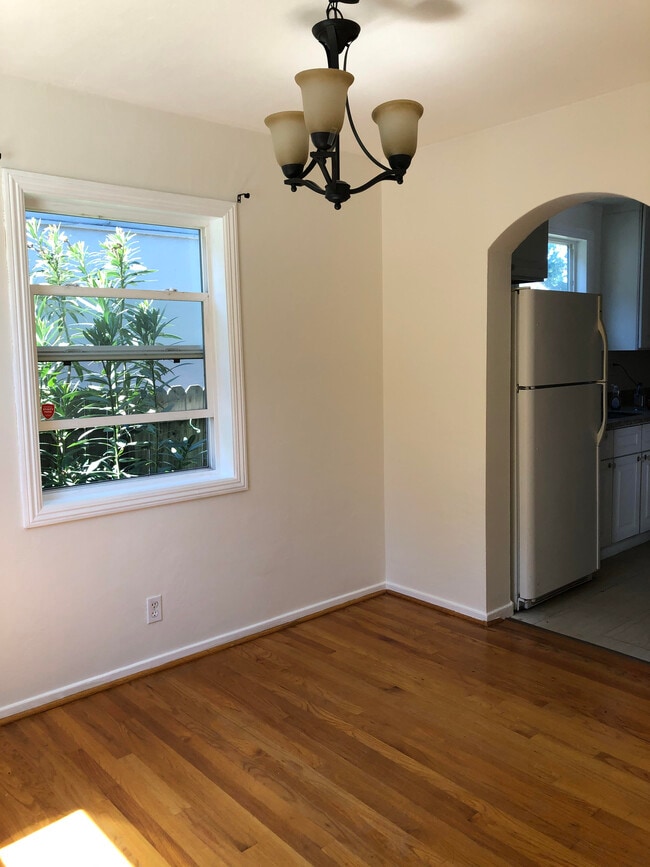 Photo - 1031 Hudson St