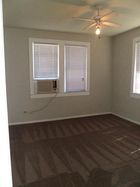 Building Photo - 402 Hutcheson St Unit 5 Rental