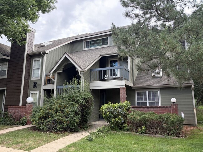 Building Photo - 3565 Windmill Dr Unit R4