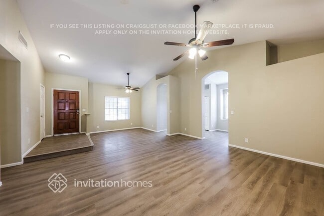 Photo - 222 N Heritage Dr