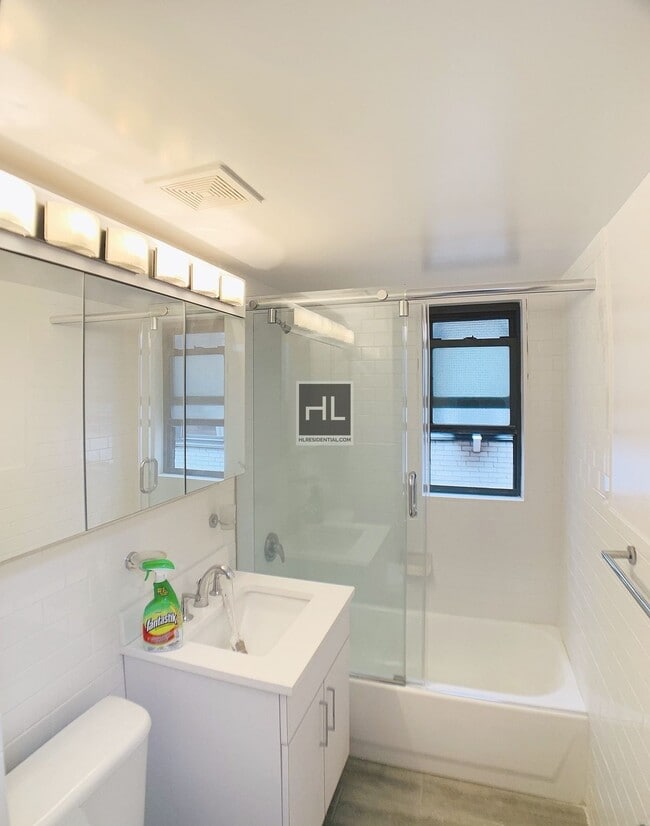 Photo - EAST 56 STREET Unit 1B