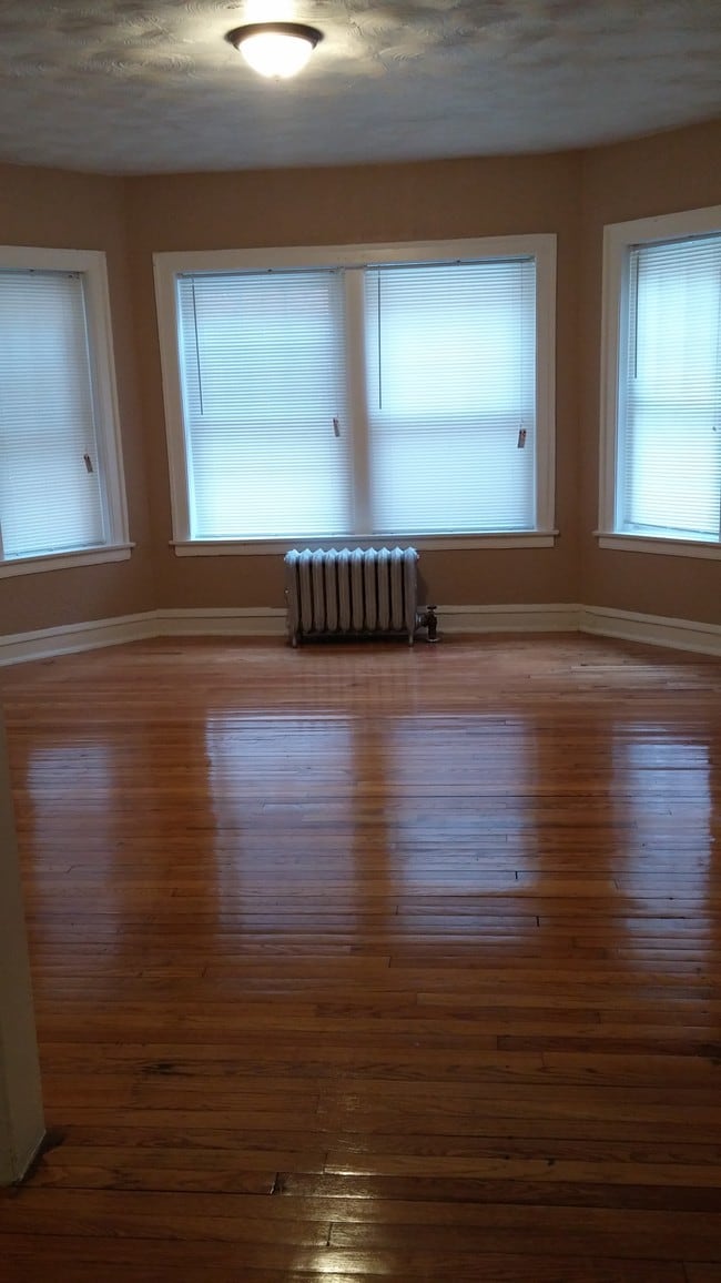 Photo - South Shore Neighborhood Apartments