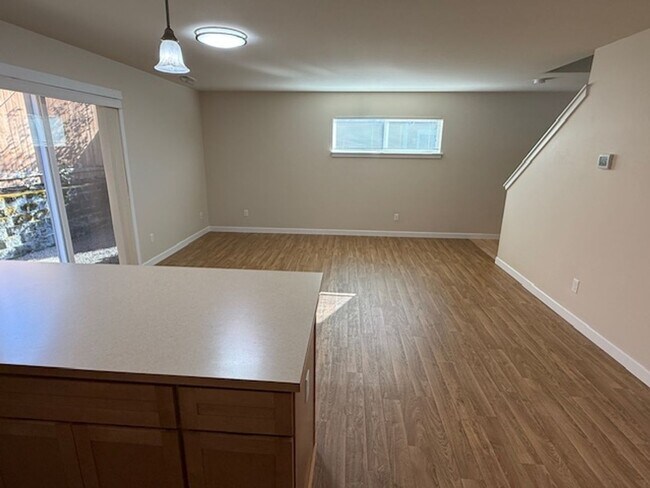 Photo - LYNNWOOD 3 BED, 2.5 BATH HOME FOR RENT; AV...