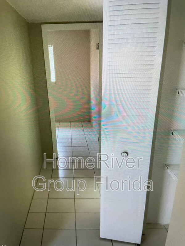 Photo - 828 W Rosewood Ln