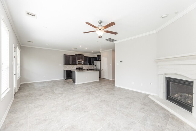 Photo - 18119 Tall Chestnut St