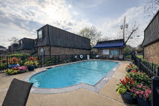 Building Photo - 1541 Moritz Dr Unit 107