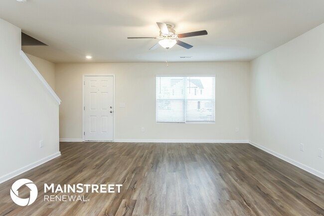 Photo - 366 Armistead Ct