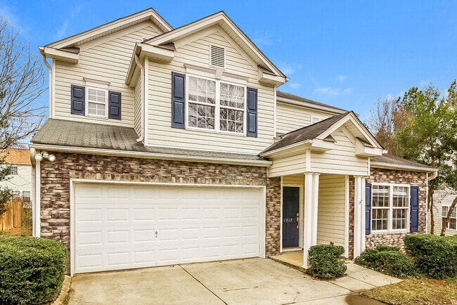 Photo - 1317 Crestfield Ct