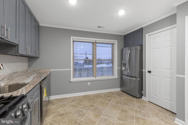 Photo - 2973 Amber St Unit 2