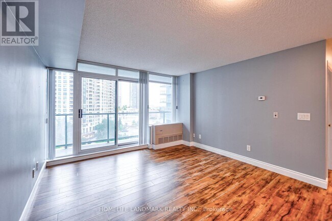 Photo - 5500 Yonge St Unit 709