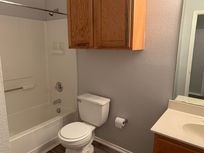 Photo - 1600 Jester Ct