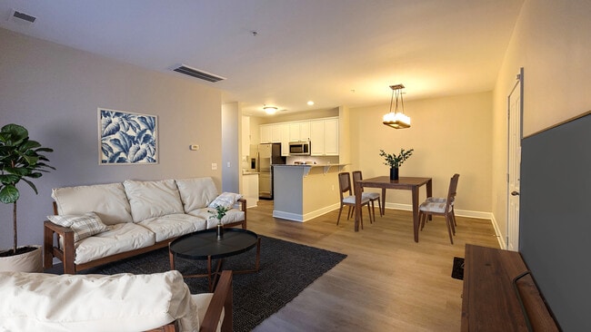7232 Althorp Way Unidad V-4