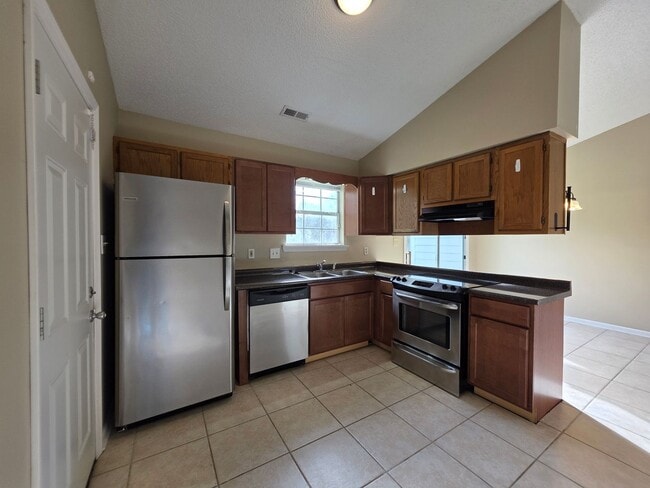 Photo - 206 S Ginger Dr