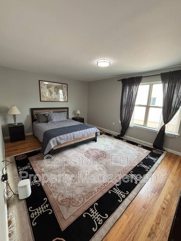 Photo - 255-257-257 New Jersey Railroad Ave Unit 1 - 3 Upstairs Master Suite
